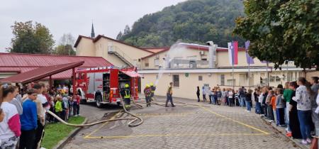 Pozarna vaja v mirnski soli, okt 2023, foto PKL (3)